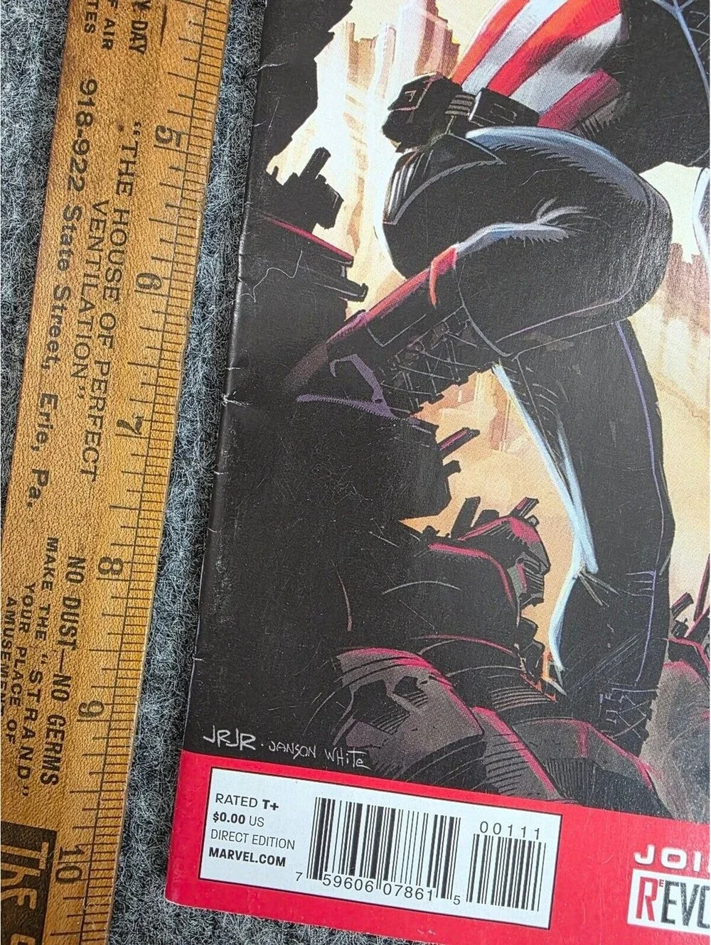 Marvel NOW! Previews Comic #111 Captain America Black Costume Promo